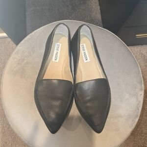 LIKE NEW STEVE MADDEN